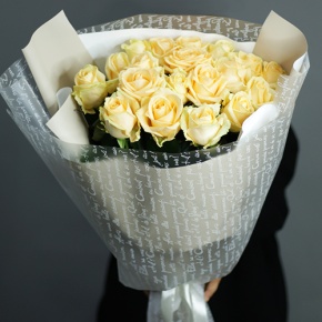 Букет из 19 роз Аваланж (70 см) в Пересвете