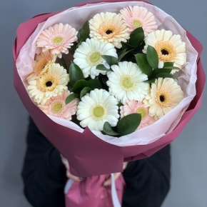 Букет из 13 белых гербер микс в Пересвете