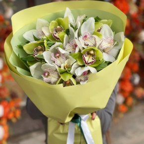 Букет "Бруклин" из орхидей и альстромерий в Пересвете