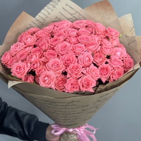 Букет из 15 кустовых коралловых роз (60 см) в Пересвете