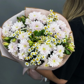 Букет "Сиэтл" из хризантем, альстромерий и ромашек в Пересвете