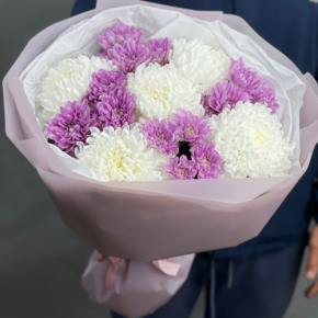 Букет "Вместе с тобой" из нежных хризантем в Пересвете