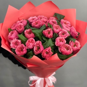 Букет из 25 махровых пионовидных роз Риджентс парк  (70 см) в Пересвете