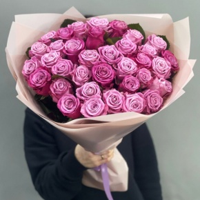 Букет из 51 розы Космик (50 см) в Пересвете