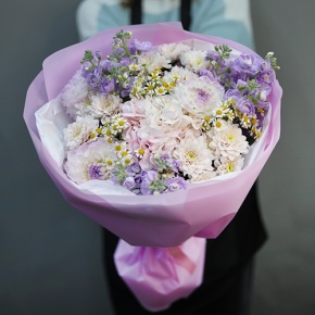 Букет "Сады Версаля" из маттиол, георгин, гортензии и кустовых хризантем в Пересвете