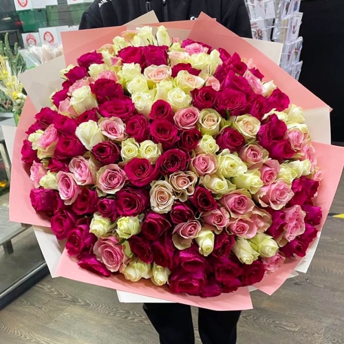 Букет 151 роза ягодный микс (40 см) в Пересвете